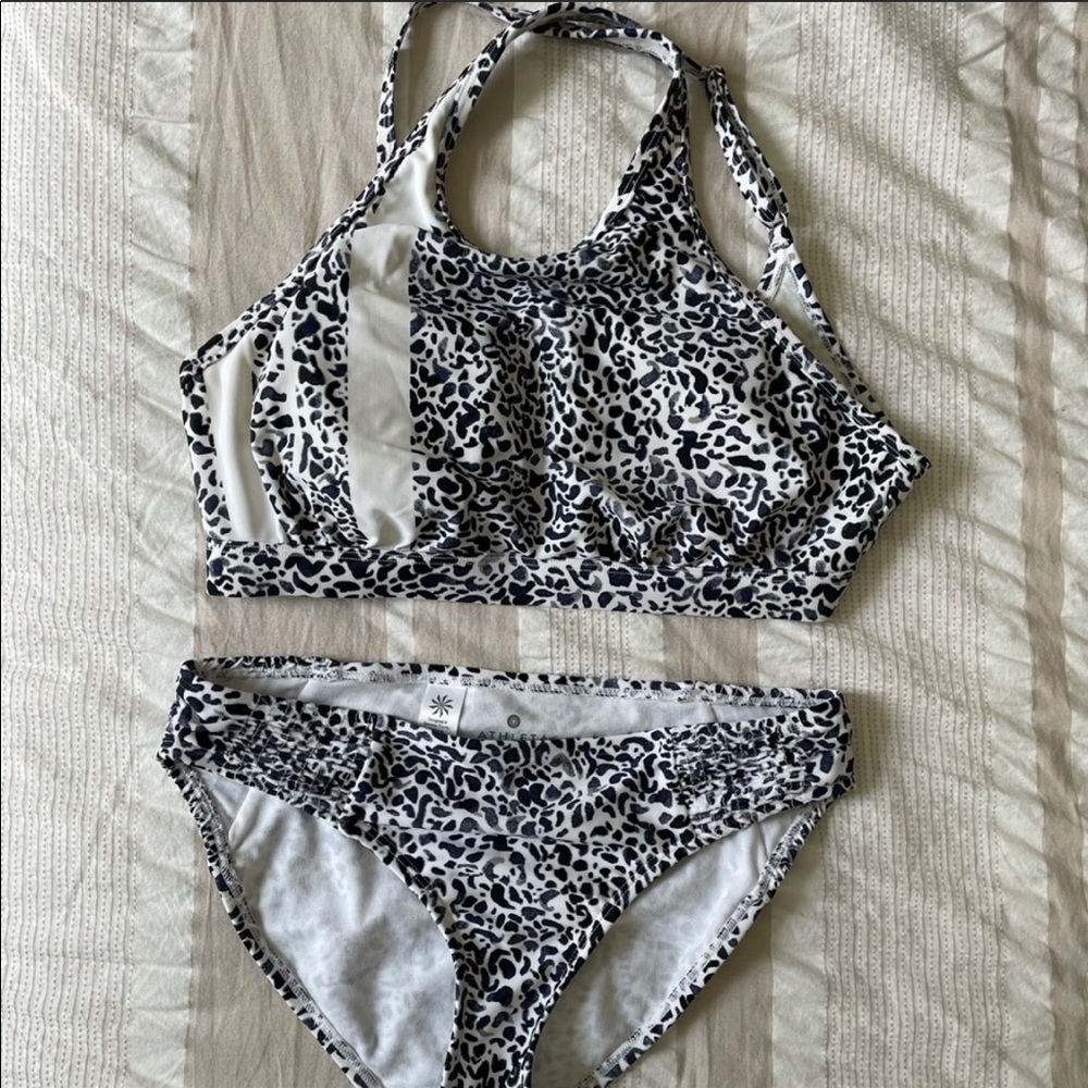 Athleta Bikini Set - Picture 5 of 15